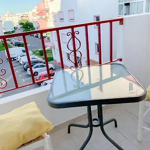 Apartamento T2 Carvoeiro-lagoa Preços Acessíveis Apartamento